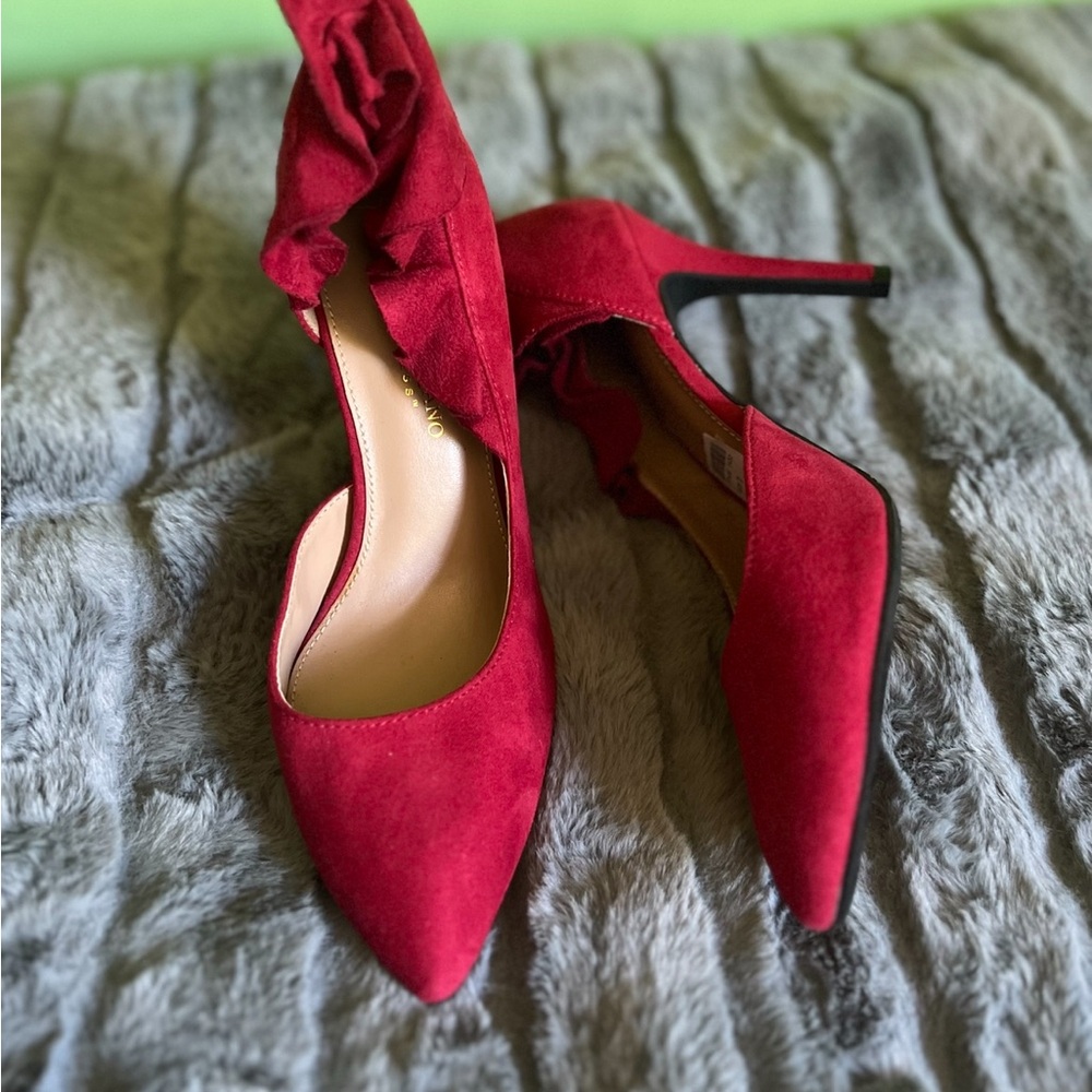 Women's Red Ruffle Heels - Picture 2 of 3